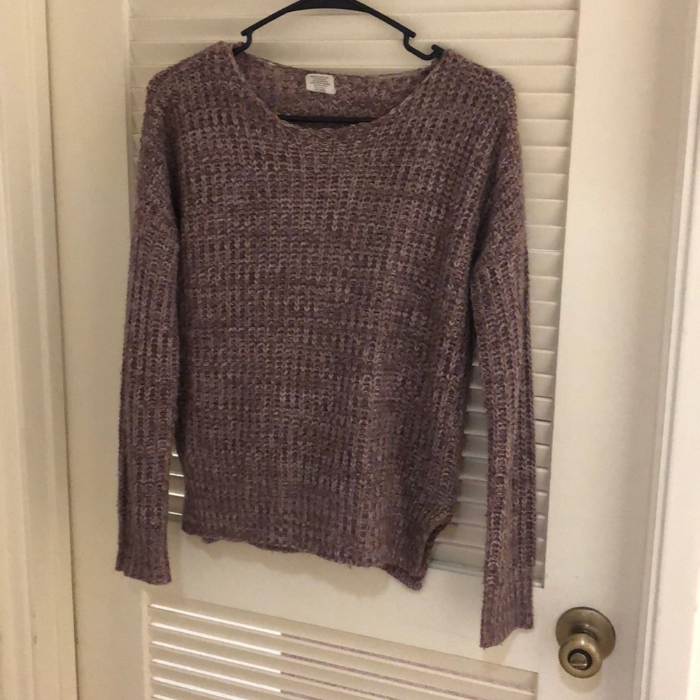 Baby pink and maroon Casual sweater!